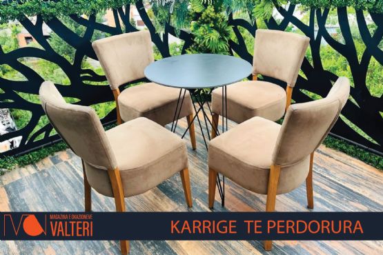 Karrige te perdorura per lokale, Karrige plastike te perdorura, Karrige druri te perdorura, Karrige hekuri te perdorura, Karrige plazhi te perdorura, Karrige te perdorura me shumice, Karrige te perdorura me pakice